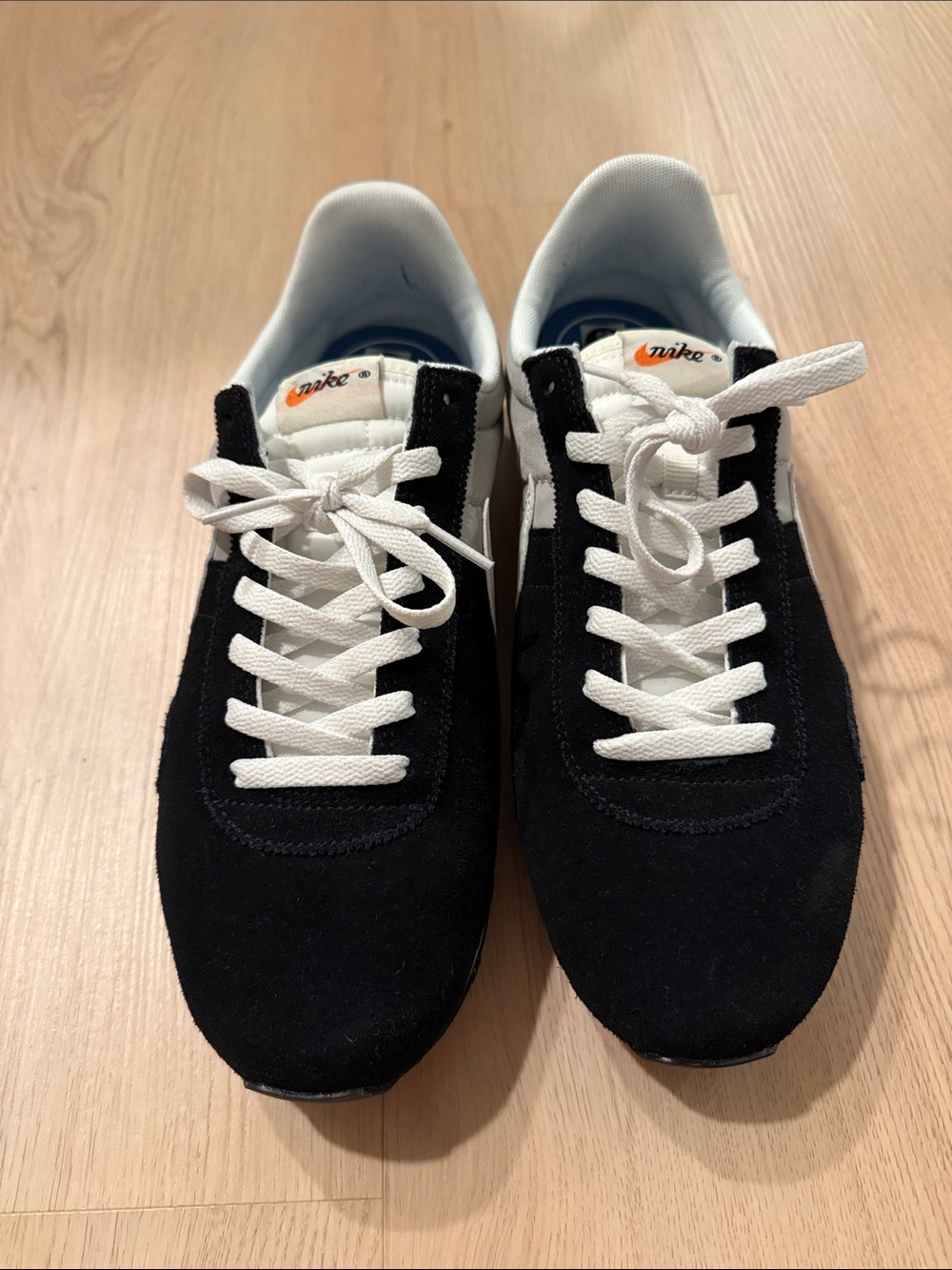 Nike M 9.5